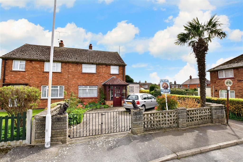 3 Bed Semi Detached House For Sale In Molineux Road Minster Ramsgate