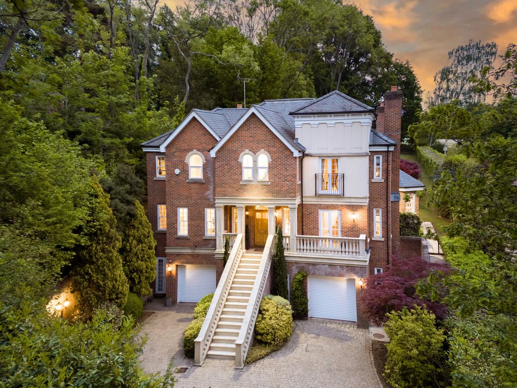 6 bed detached house for sale in Seer Green, Beaconsfield HP9 Zoopla
