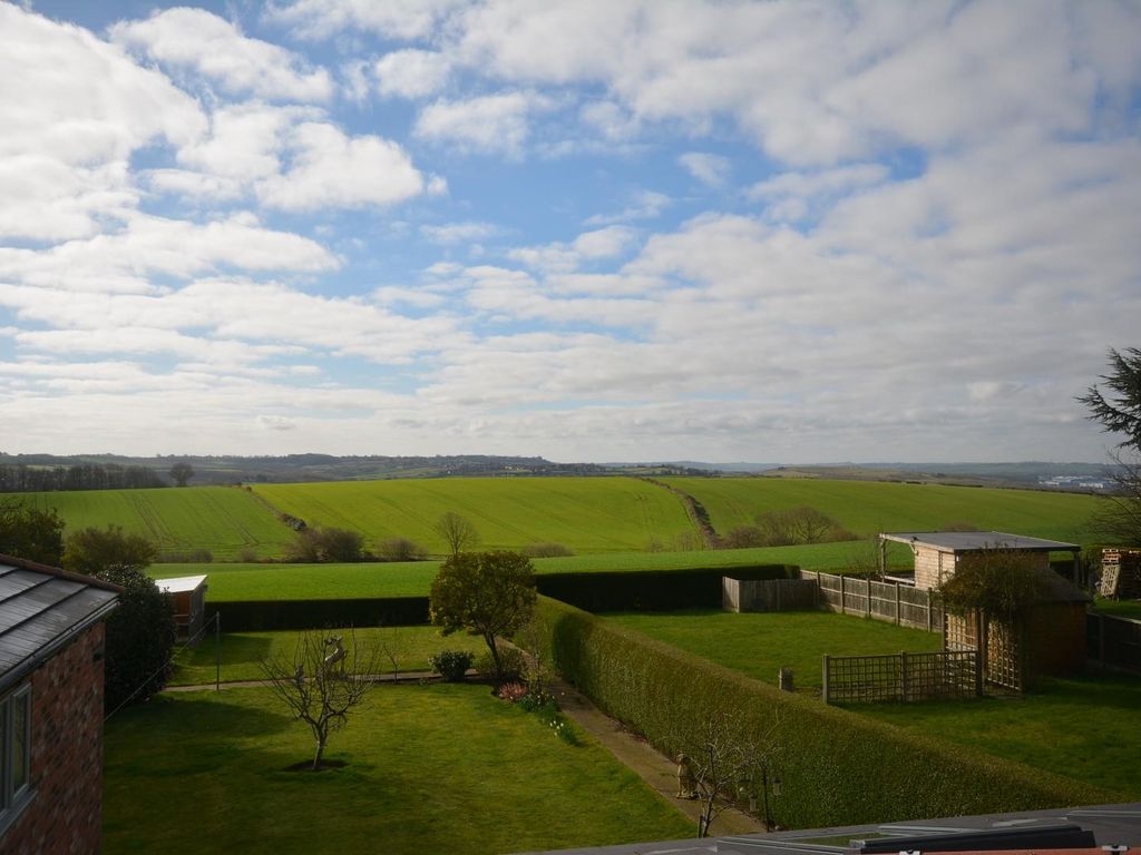 4 bed detached house for sale in Worksop Road, Mastin Moor