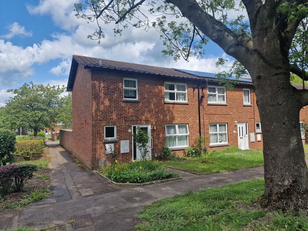 3 bed end terrace house for sale in Nursery Hill, Welwyn Garden City AL7 Zoopla
