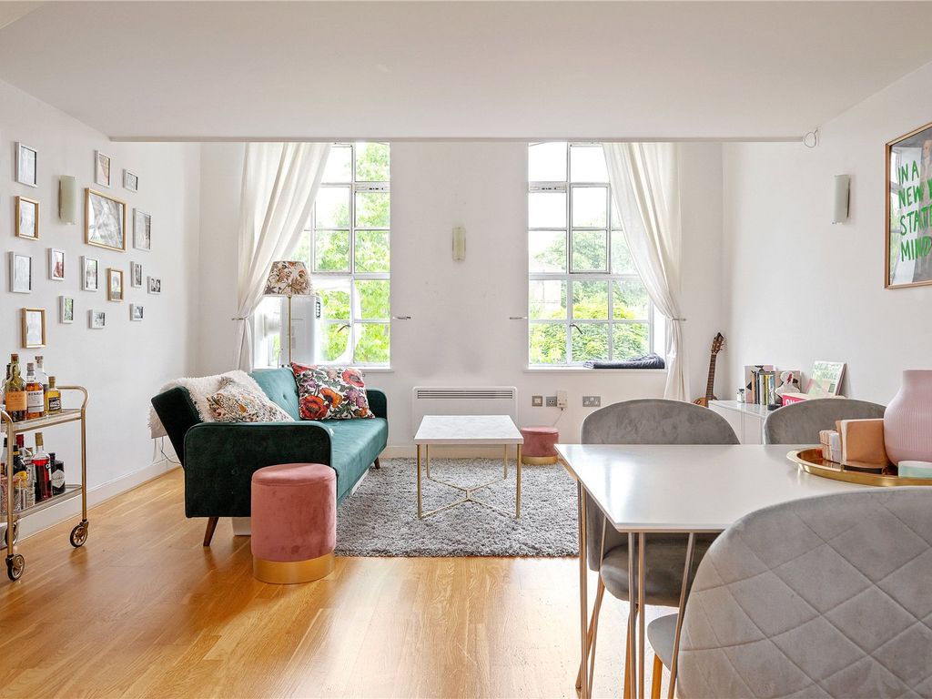 The Remus Building 9 Hardwick Street London EC1R  