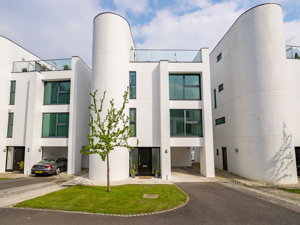 4 bed detached house for sale in Upper Castle View, Blackpill, Swansea