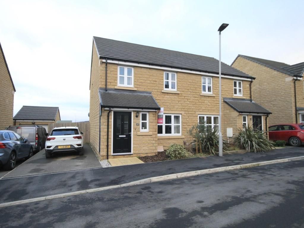 3 bed semidetached house for sale in Brompton Drive, Apperley Bridge
