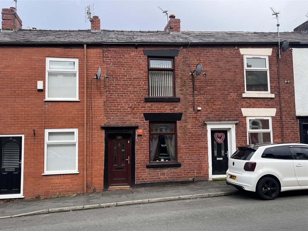 2 bed terraced house for sale in Warrington Street, Stalybridge SK15 Zoopla