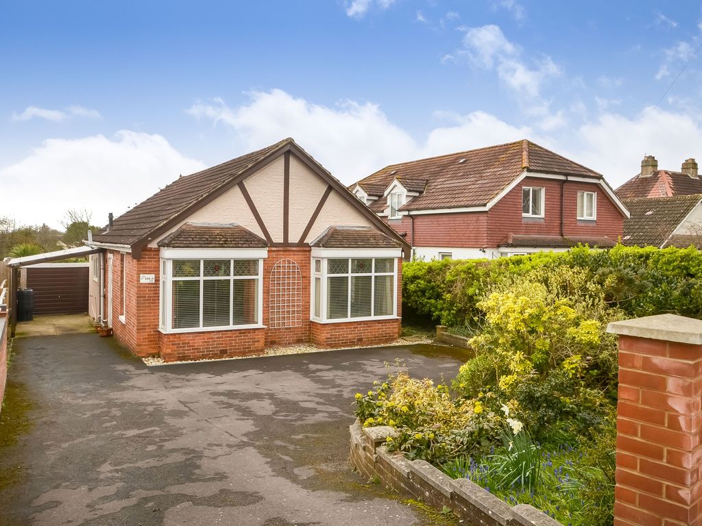 2 bed detached bungalow for sale in Havant Road, Drayton, Portsmouth