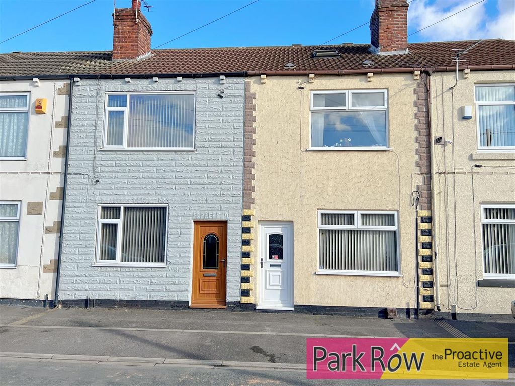 2 bed terraced house for sale in Market Street, Featherstone