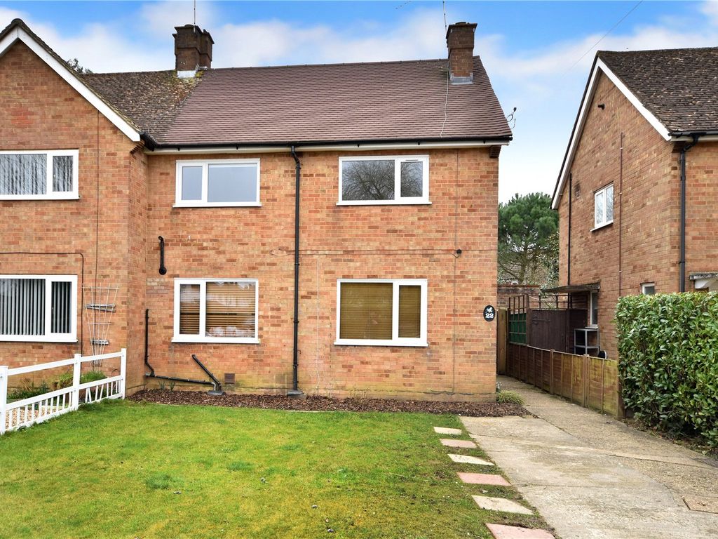 2 bed semidetached house for sale in Horley, Surrey RH6 Zoopla