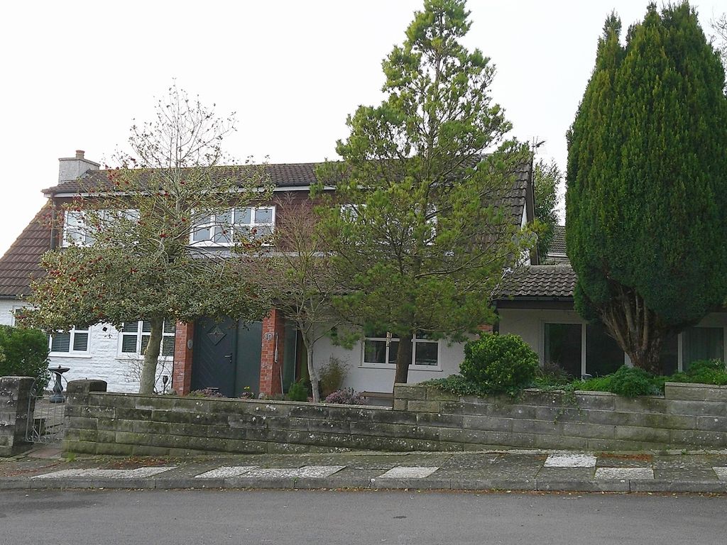 4 bed detached bungalow for sale in Lime Tree Way, Porthcawl CF36, £535,000 Zoopla