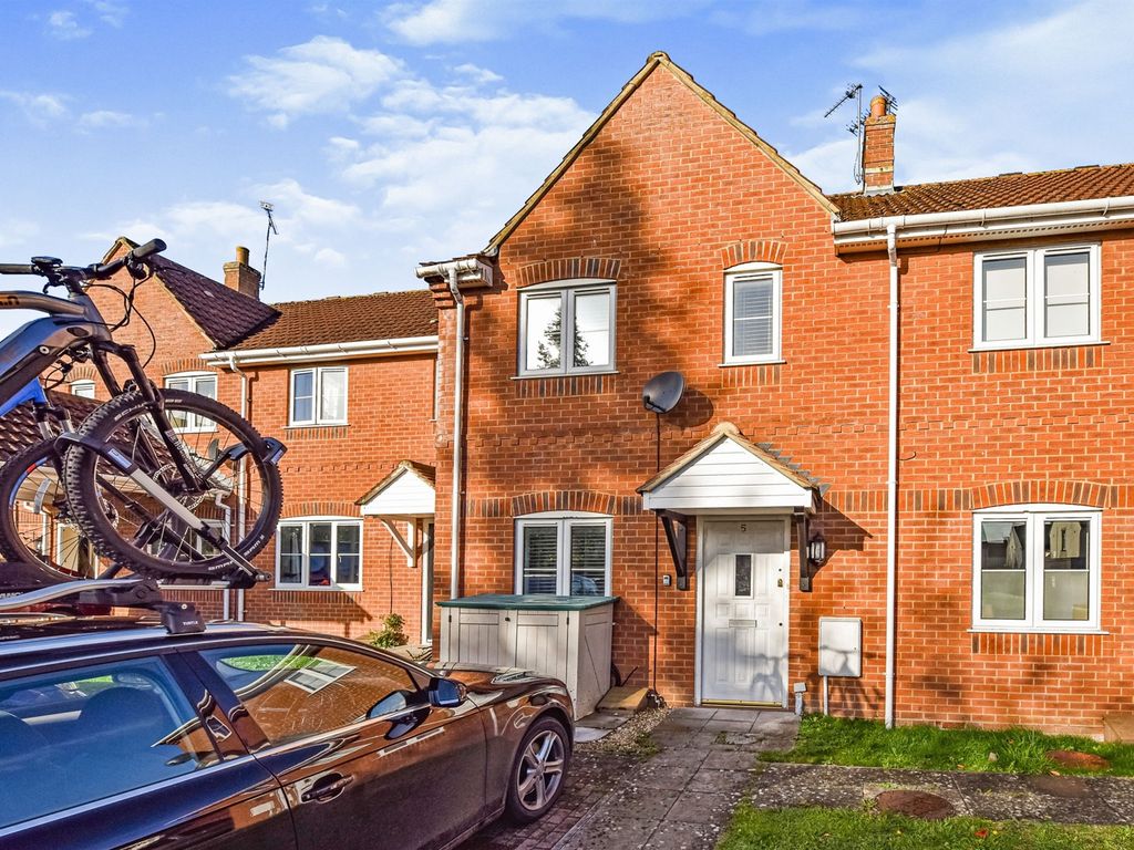 Owen Close, Devizes SN10  