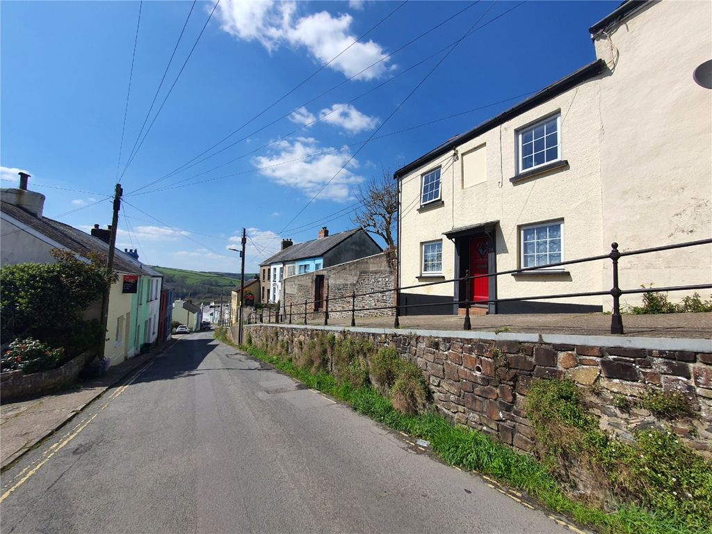 2 bed end terrace house for sale in Mill Street, Torrington EX38 Zoopla