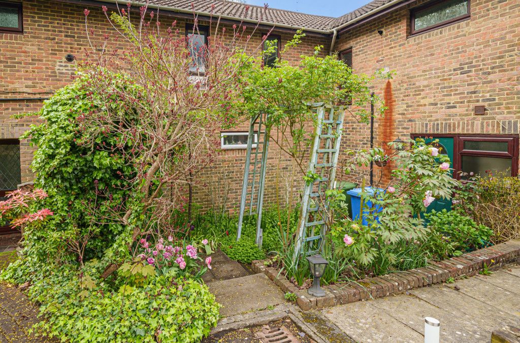 3 bed terraced house for sale in Hillberry, Bracknell, Berkshire RG12