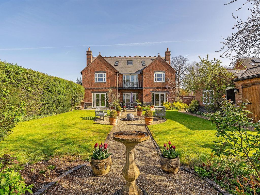 5 bed detached house for sale in Kenilworth Road, Knowle B93 Zoopla