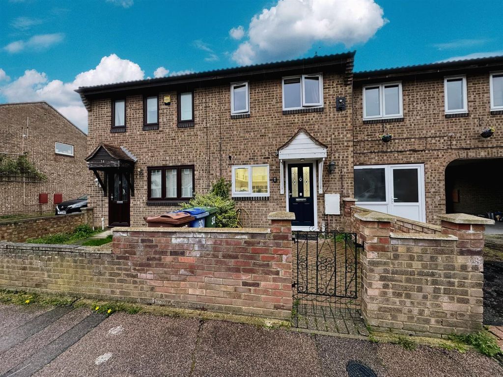 2 bed terraced house for sale in Thackeray Avenue, Tilbury RM18, £