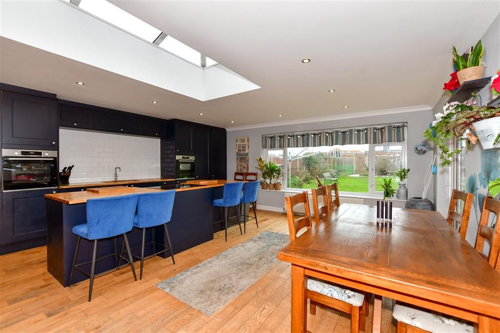 5 bed detached house for sale in Daryngton Avenue, Birchington, Kent