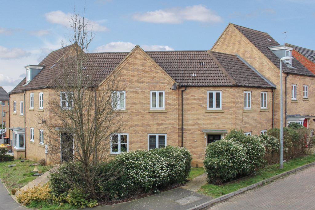 Sandpiper Way, Leighton Buzzard LU7  