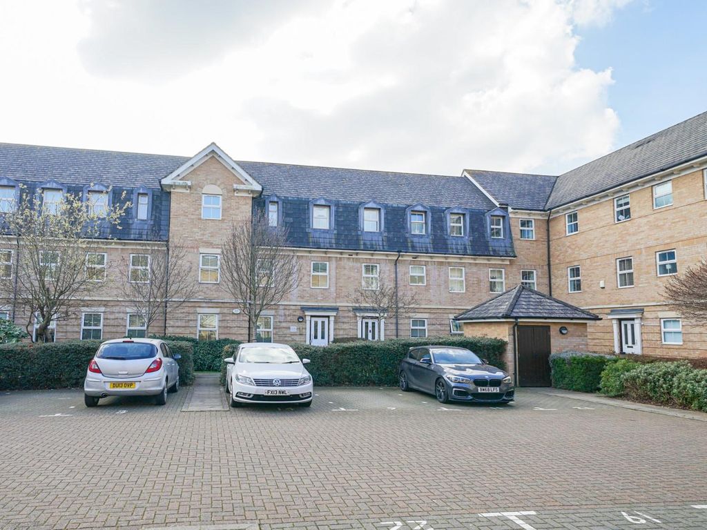 2 bed flat for sale in Falcon Mews, Stanbridge Road, Leighton Buzzard LU7, £210,000 Zoopla
