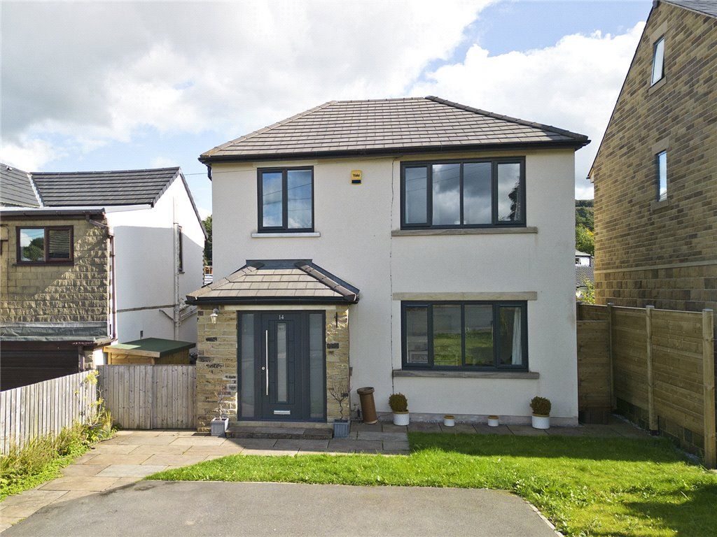 4 bed detached house for sale in Cross Lane, Oxenhope, Keighley, West