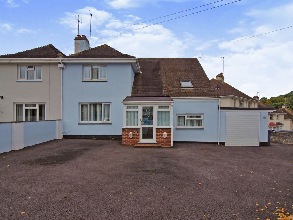 East Pafford Avenue, Torquay TQ2  