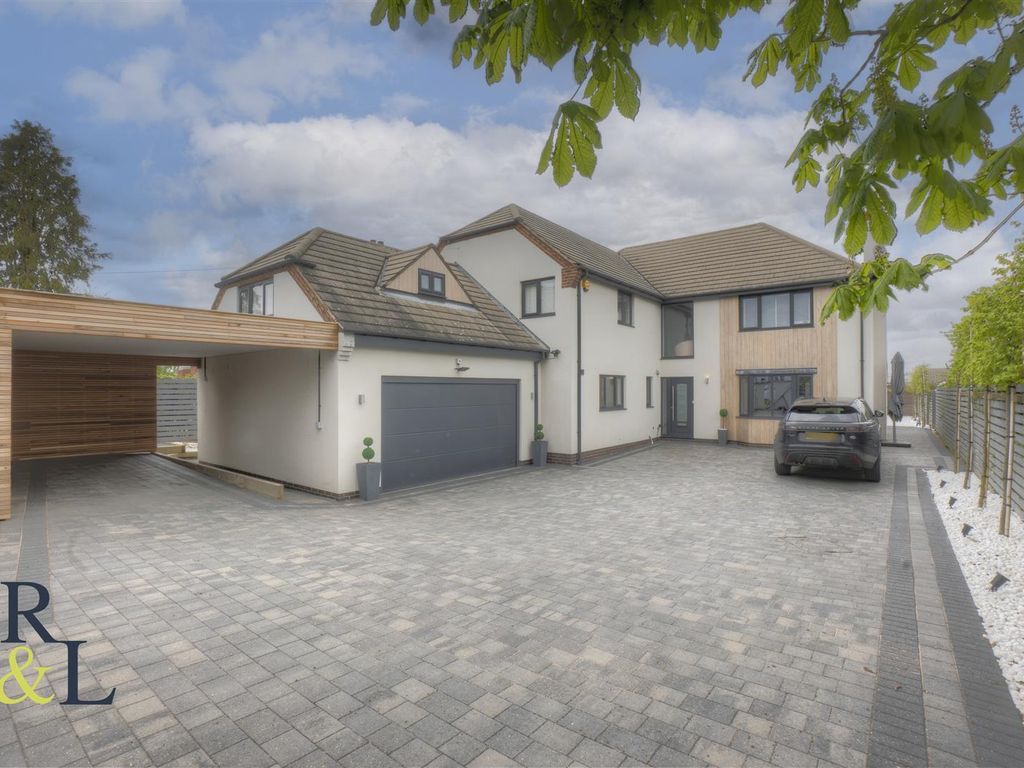 5 bed detached house for sale in Selby Lane, Keyworth, Nottingham NG12