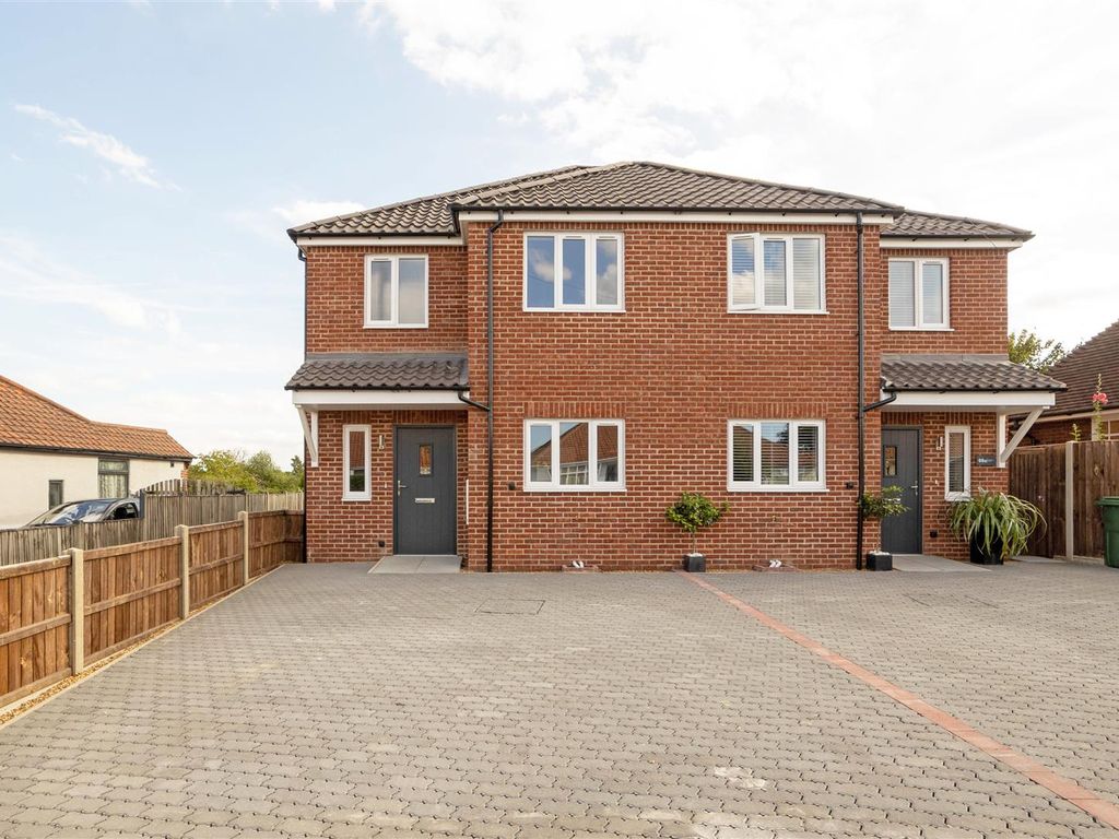 New home, 3 bed semidetached house for sale in Thorpe St Andrew