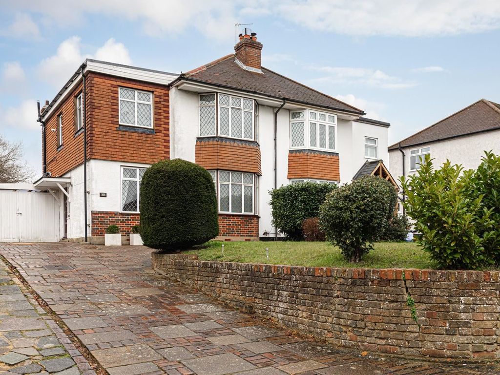 4 bed semidetached house for sale in Brighton Road, Banstead SM7 Zoopla