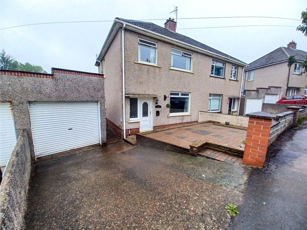 3 bed semidetached house for sale in Mount Pleasant Way, Milford Haven