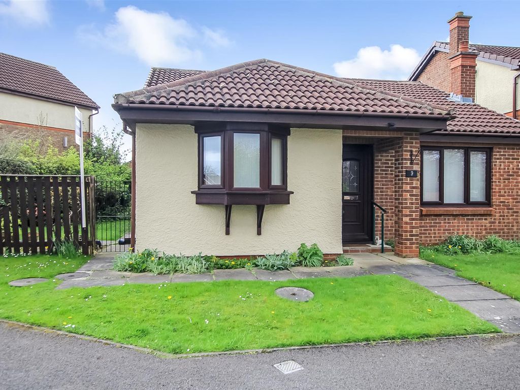 2 bed detached bungalow for sale in Brafferton Close, Newton Aycliffe