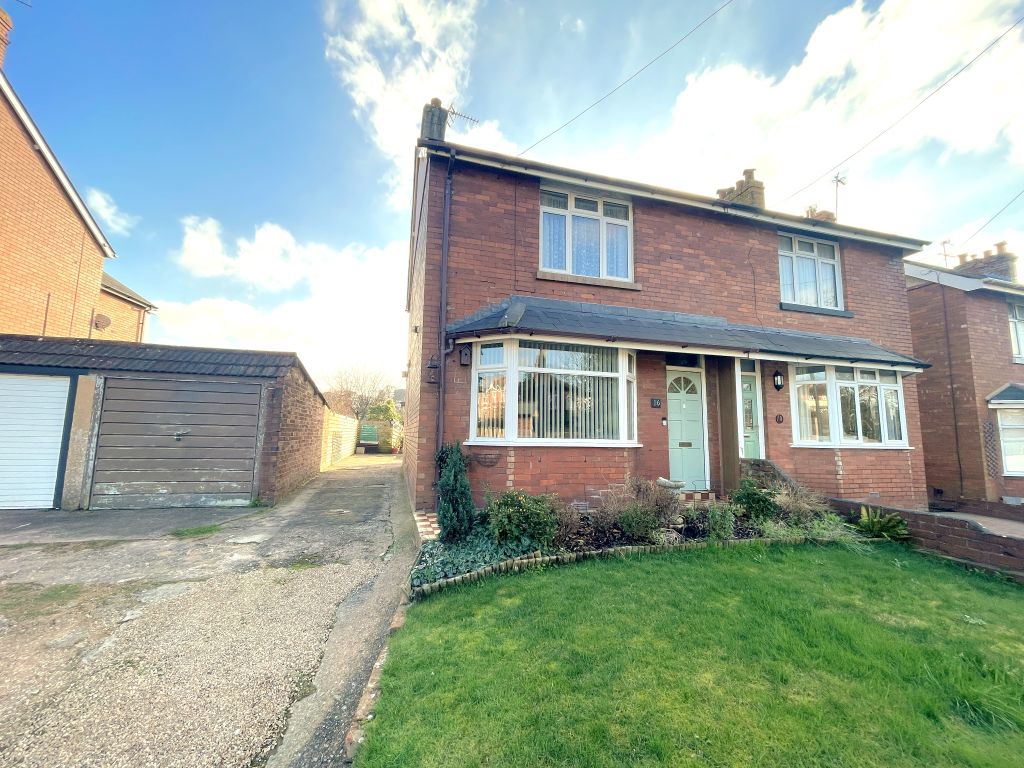 3 bed semidetached house for sale in St. Johns Road, Exmouth EX8, £