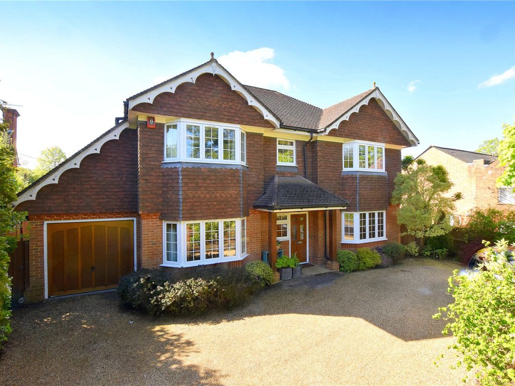 5 bed detached house for sale in Steels Lane, Oxshott KT22, £1,500,000