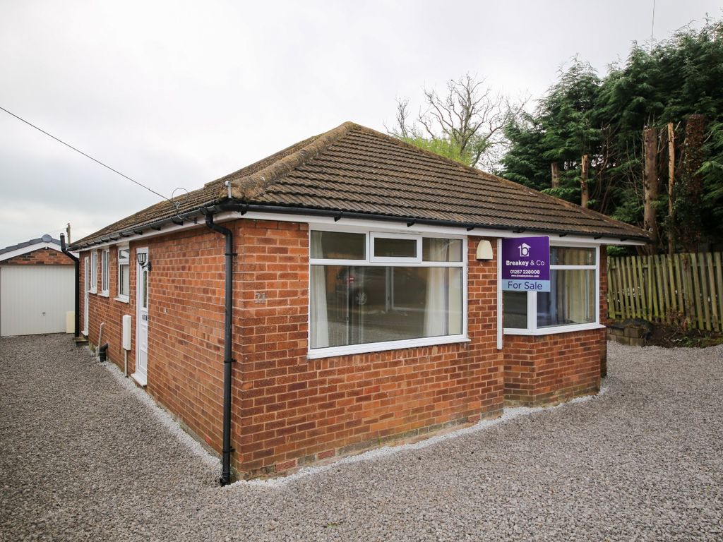 3 bed detached bungalow for sale in Cedar Avenue, Standish, Wigan