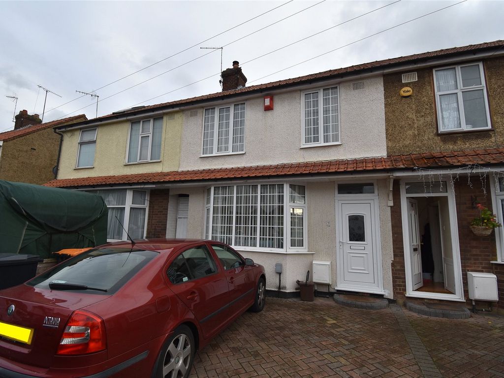 3 bed terraced house for sale in St Michaels Avenue, Houghton Regis