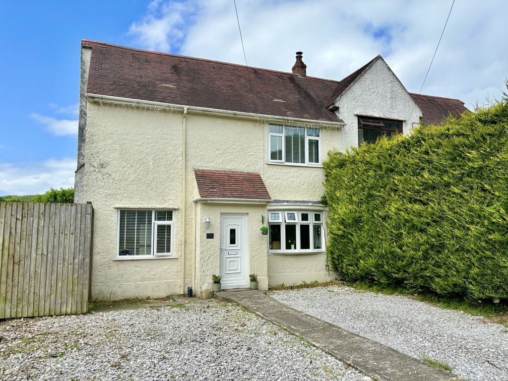 3 bed semidetached house for sale in Alltywerin, Pontardawe, Swansea