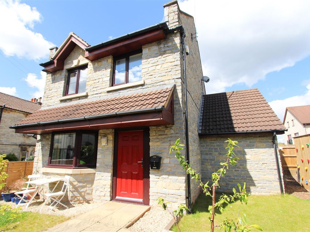 4 bed property for sale in Trescothick Close, Keynsham, Bristol BS31