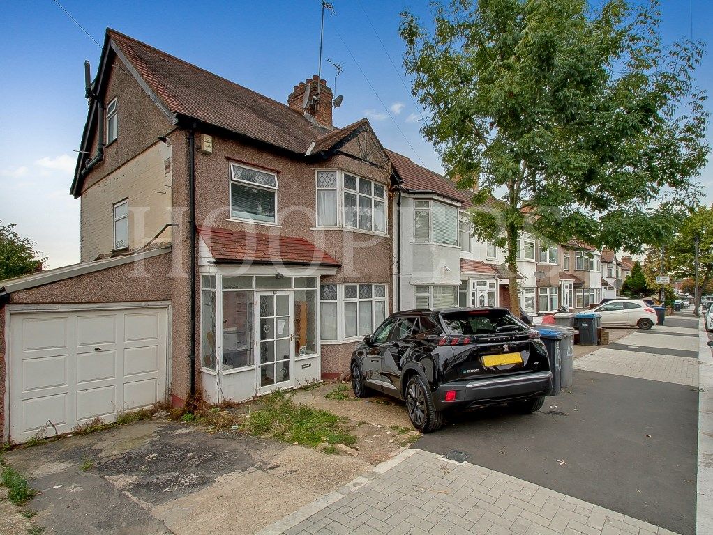 Kenwyn Drive, London NW2