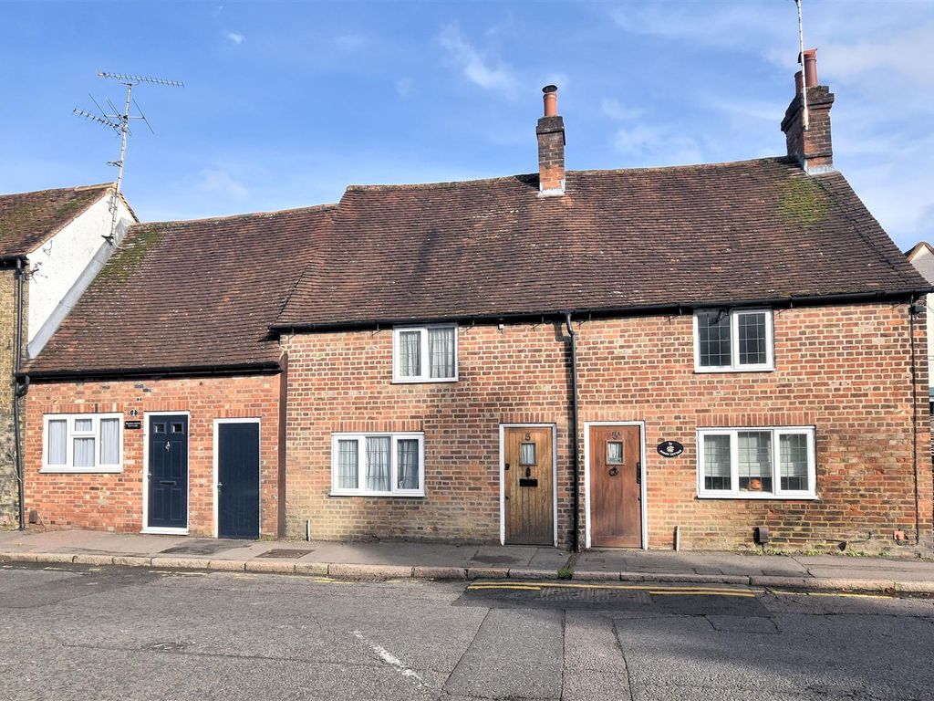 2 bed terraced house for sale in South Street, Wendover, Aylesbury HP22