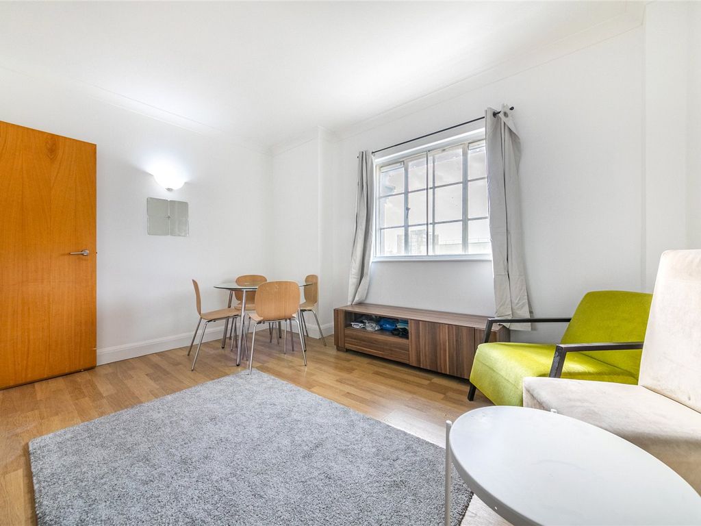 2 bed flat to rent in South Block, County Hall, 1A Belvedere Road