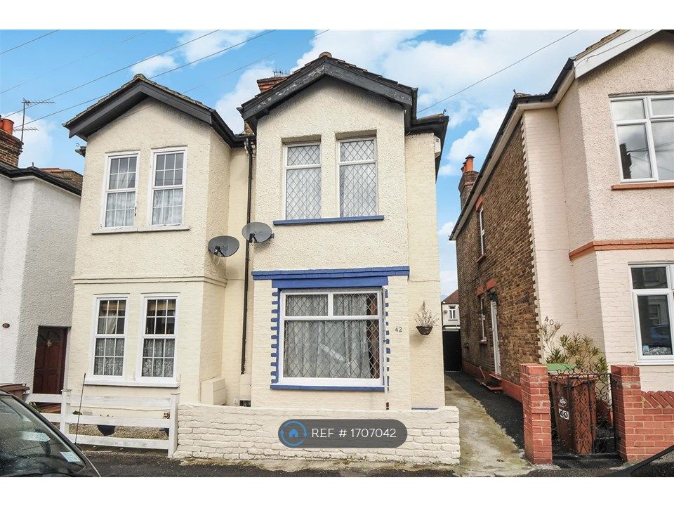 2 bed semidetached house to rent in Vicarage Road, Sutton SM1 Zoopla