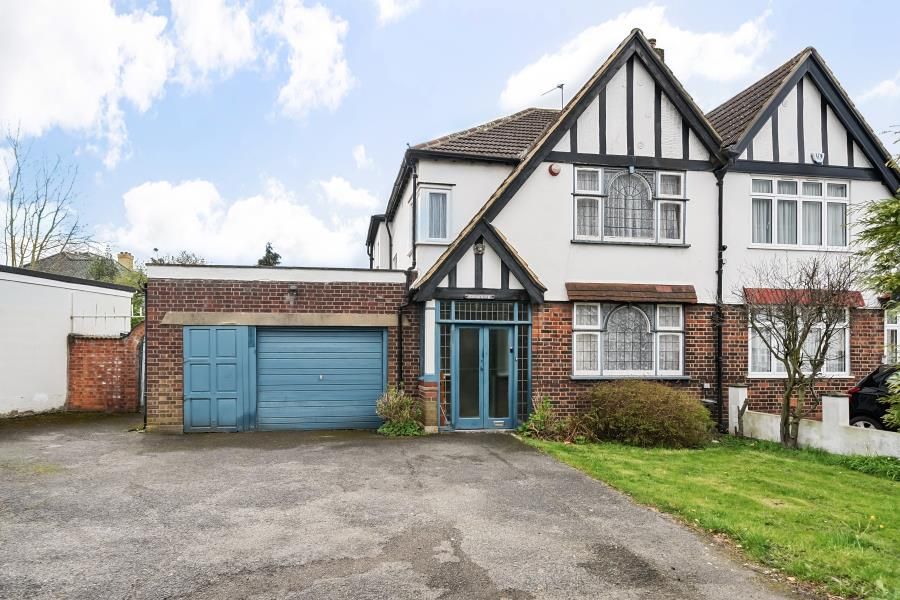 3 bed semidetached house for sale in Kenton Road, Kenton HA3, £700,000