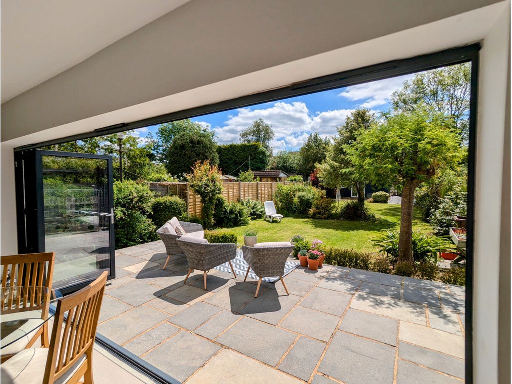 3 bed detached bungalow for sale in Pickering Street, Maidstone ME15, £