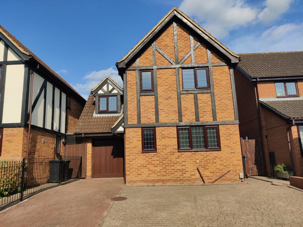 3 bed detached house to rent in Ramerick Gardens, Arlesey SG15 Zoopla