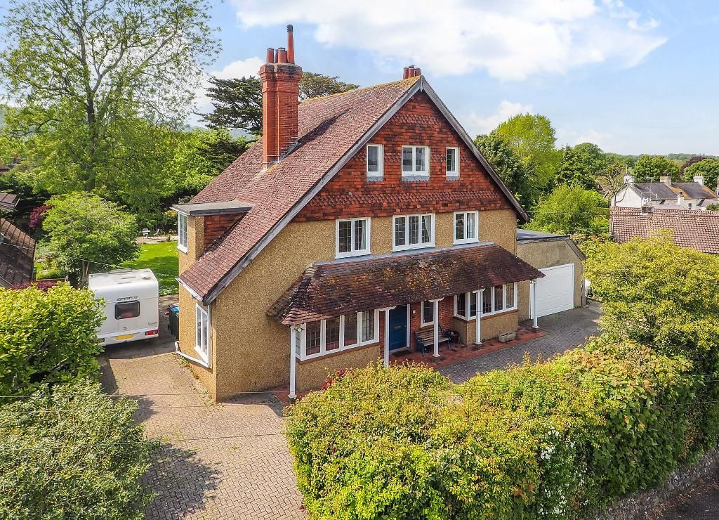 5 bed detached house for sale in Goring Road, Steyning, West Sussex BN44, £1,250,000 Zoopla