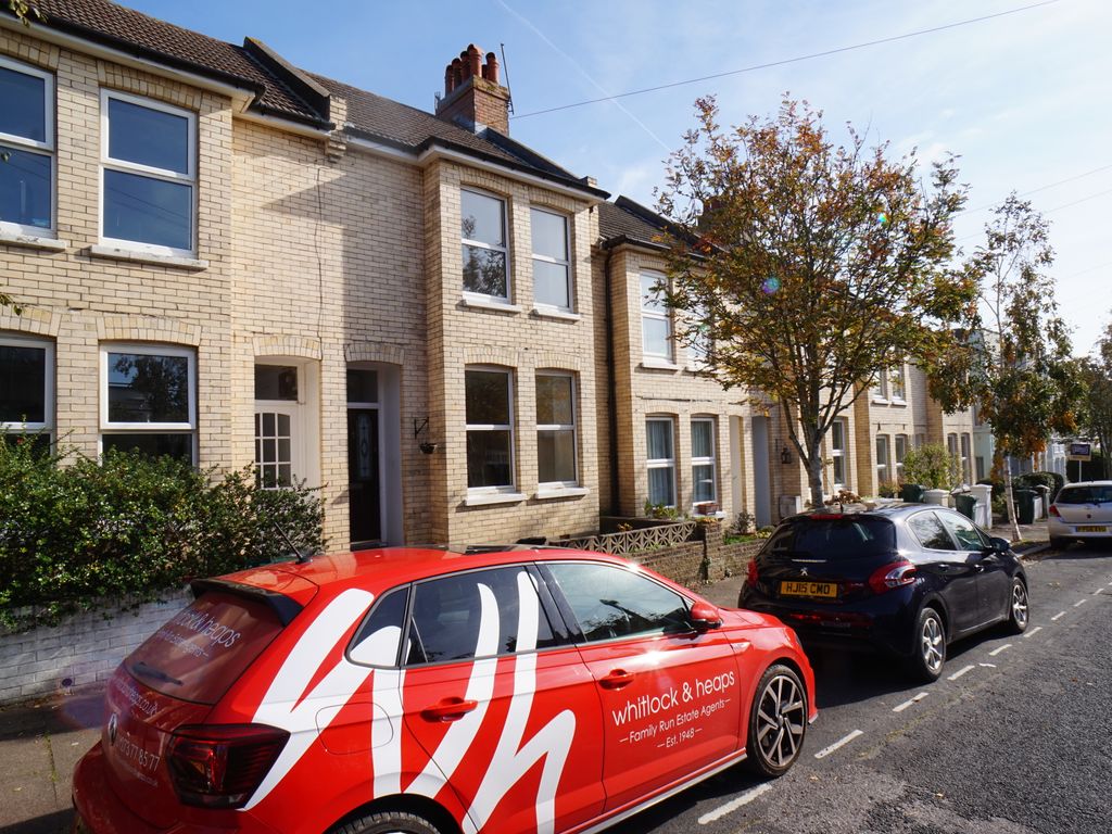 3 bed terraced house to rent in Maldon Road, Brighton BN1, £1,650 pcm