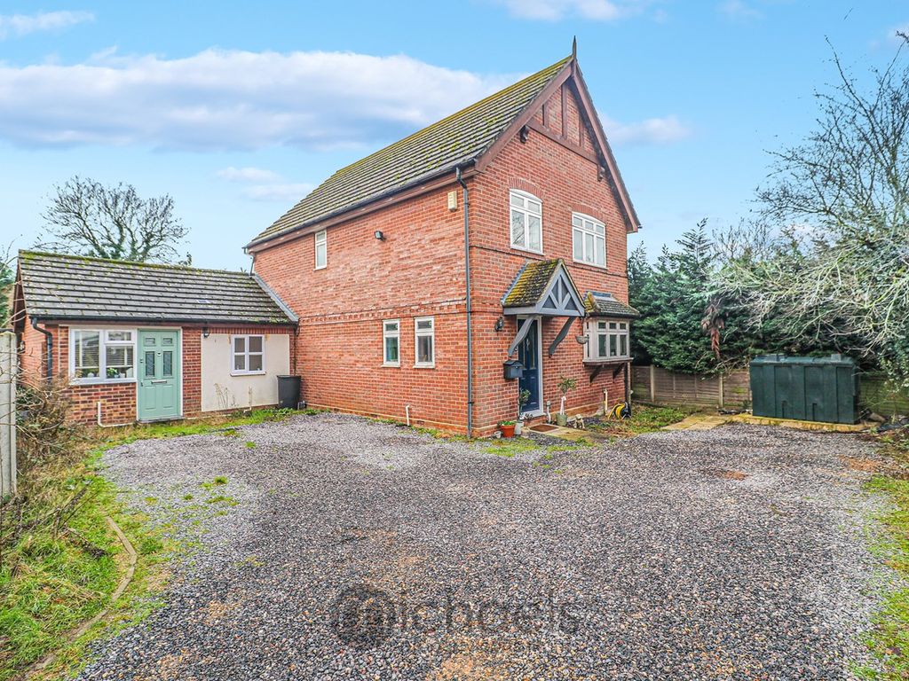 4 bed detached house for sale in Windmill Close, Boxted, Colchester CO4
