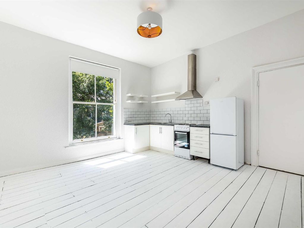 1 bed detached house to rent in Lawford Road, Kentish Town, London NW5