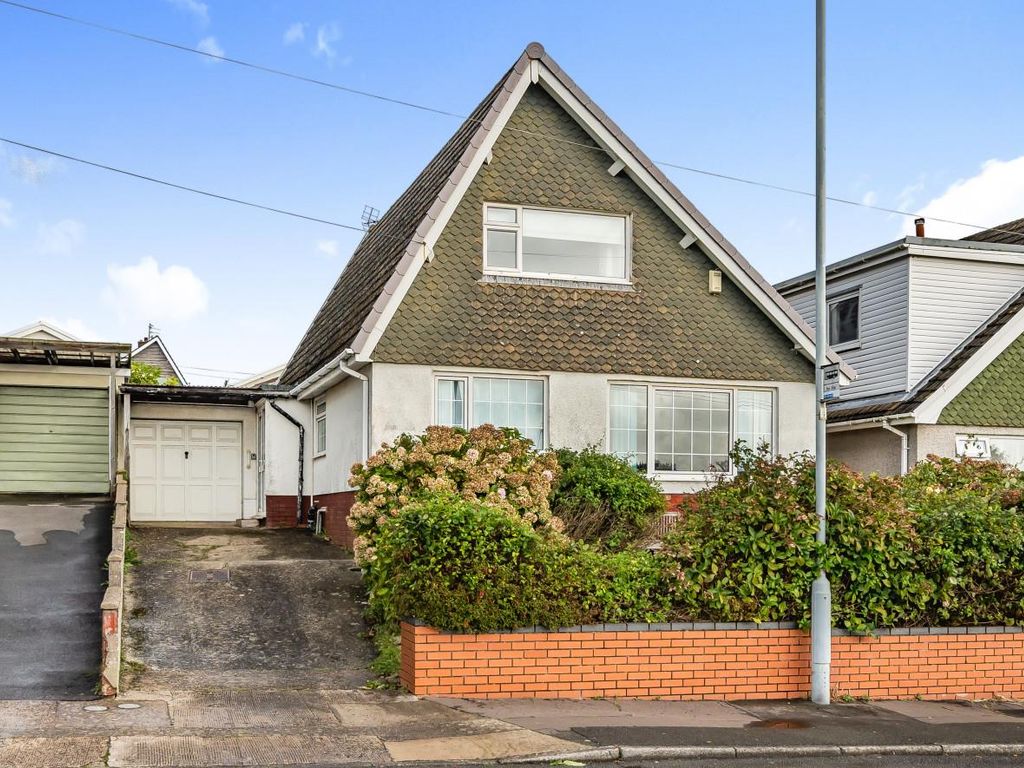 3 bed detached house for sale in West Cross Lane, West Cross, Swansea