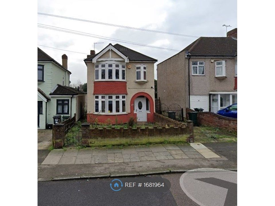 3 bed detached house to rent in Chastilian Road, Dartford DA1 Zoopla