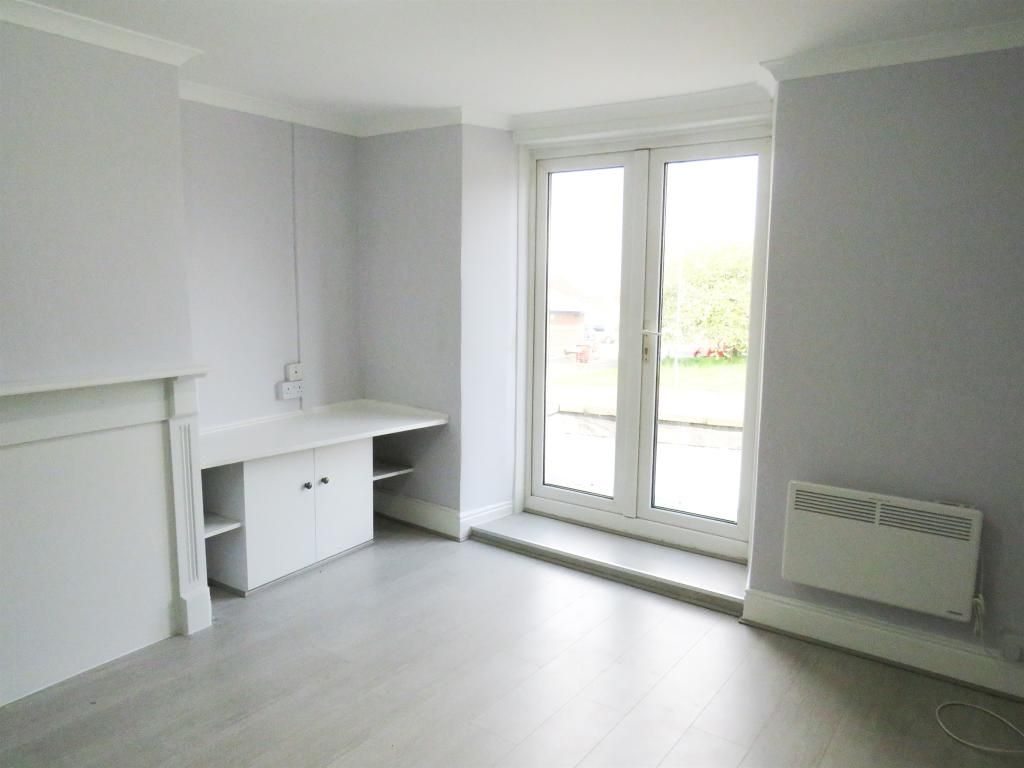 2 bed flat to rent in Gloucester Road, Bristol BS34 Zoopla