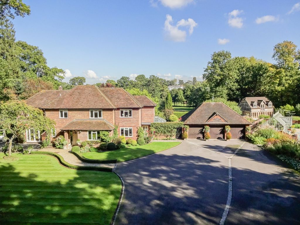 Cricketers Lane, Bracknell, Berkshire RG42  