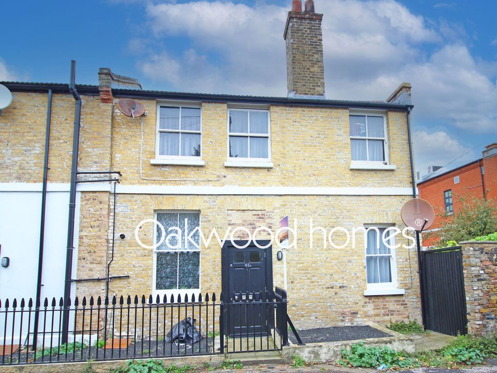 2 bed flat to rent in Trinity Square, Margate CT9 Zoopla