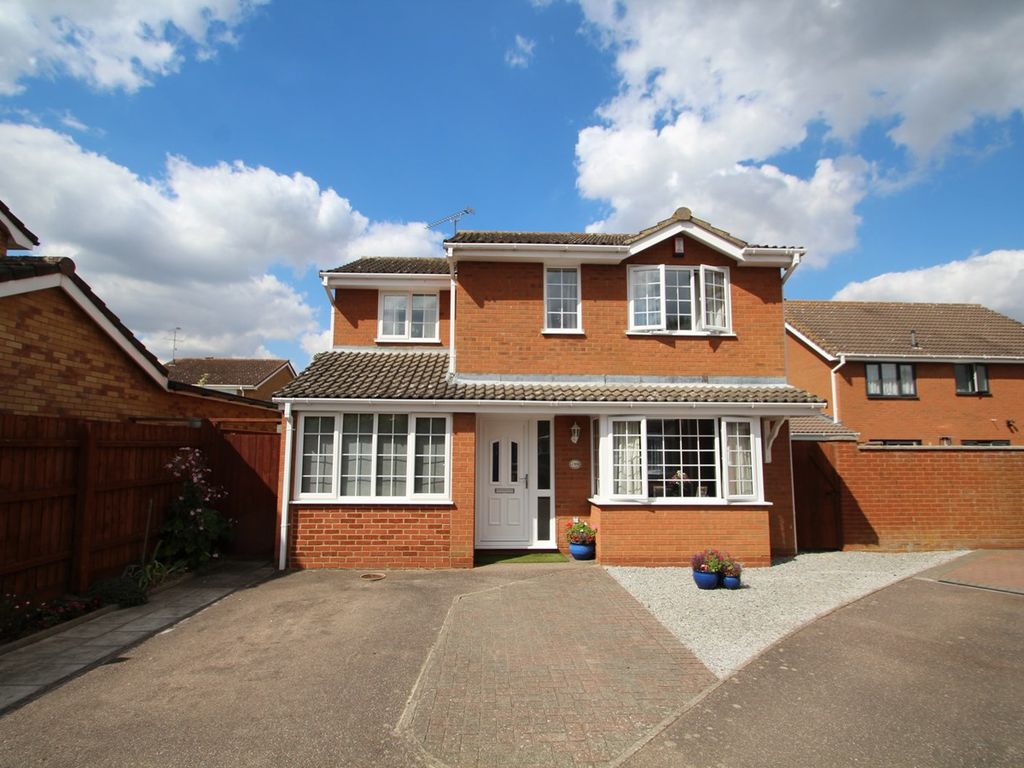 4 bed detached house for sale in Routh Avenue, Purdis Farm, Ipswich IP3